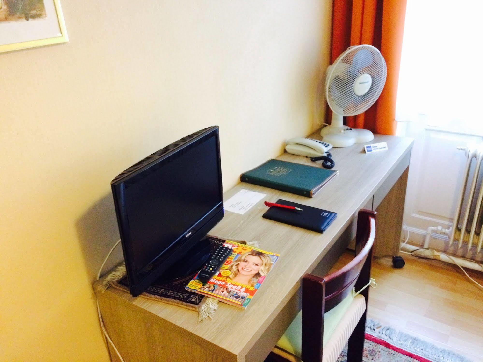 Pension Hotel Mariahilf Vienne Extérieur photo